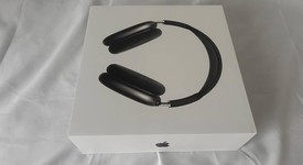 New
													Apple AirPods Max USB-C - Midnight, photo 4 of 6