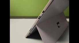 Good
													Microsoft Surface Pro 5 (2017) - Wi-Fi, Silver, 256 GB, 8 GB, photo 4 of 11