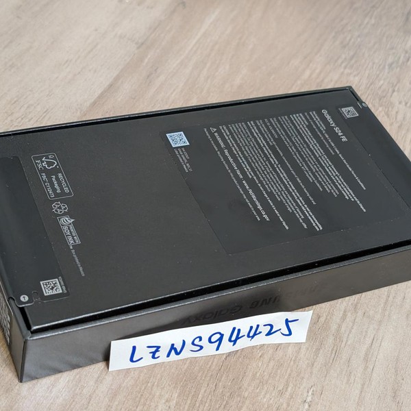 Samsung Galaxy S24 FE - Unlocked, Graphite, 128 GB, SM-S721U1