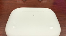 Used
													Apple AirPods Pro 2nd Gen - USB-C, photo 5 of 5