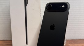 Mint
													Apple iPhone Air - Unlocked, Space Black, 256 GB, A3260, photo 5 of 10