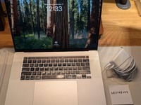 MacBook Pro 2019 - 16"