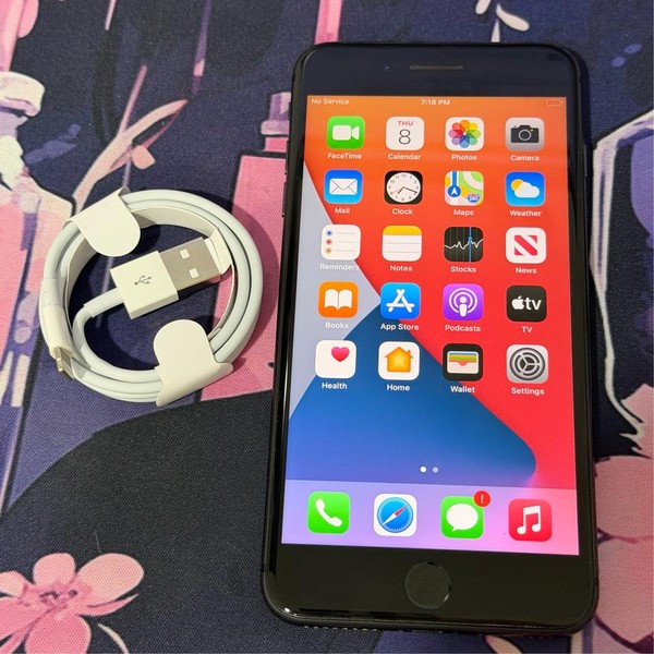 Apple iPhone 8 Plus - Unlocked, Gray, 64 GB, A1864