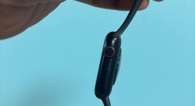 Good
													Apple Watch SE 2nd Gen 44mm - Unlocked, Midnight, A2727 - Cellular, Aluminum, photo 3 of 6