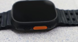 Good
													Apple Watch Ultra 2 49mm - Unlocked, Black, A2986, photo 4 of 9