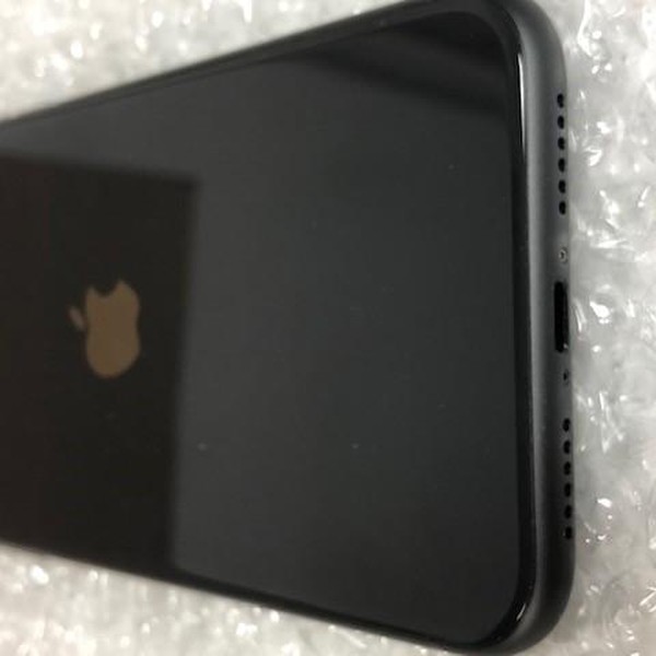 Apple iPhone 11 - Unlocked, Black, 64 GB, A2111