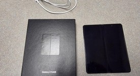 Good
													Samsung Galaxy Z Fold5 - Unlocked, Black, 512 GB, 12 GB, SM-F946U1, photo 4 of 5