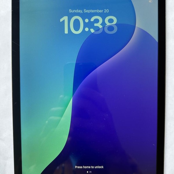 Apple iPad (7th Gen) - Wi-Fi, 32 GB, Gray, A2197