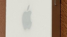 Good
													Apple iPhone 13 - Unlocked, Starlight, 128 GB, A2482, photo 3 of 7