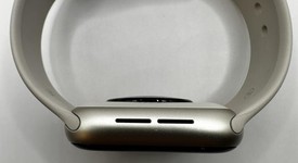 Mint
													Apple Watch SE 2nd Gen 40mm - Unlocked, Silver, A2726 - Cellular, Aluminum, photo 4 of 8