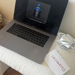 Fair MacBook Pro 2018 (With Touch Bar) - 15 inch - 256 GB, Gray, 16 GB, Intel Core i7
