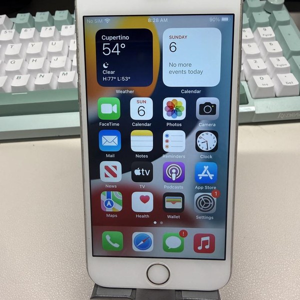 Apple iPhone 6S - Unlocked, 64 GB, Silver, A1633