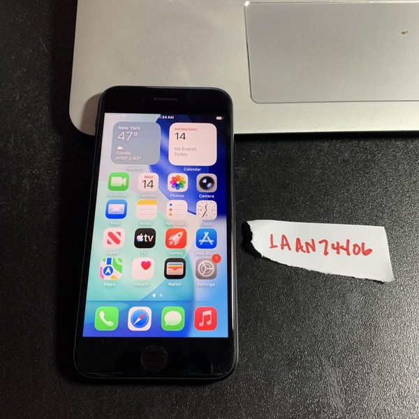 Apple iPhone SE 3rd Gen 2022 - Unlocked, 64 GB, Midnight, A2595