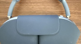 Used
													Apple AirPods Max USB-C - Blue, photo 1 of 9