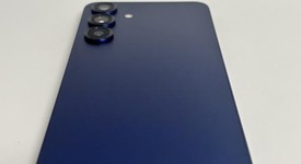 Fair
													Samsung Galaxy S25 Plus - Unlocked, Navy Blue, 512 GB, 12 GB, SM-S936U1, photo 4 of 8