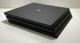 Mint
													PlayStation 4 Pro - Black, 1 TB, Standard, photo 4 of 7