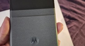 Mint
													Motorola Razr (2024) - Unlocked, Gray, 256 GB, 8 GB, photo 5 of 9