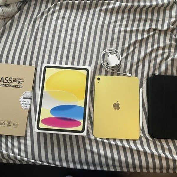 Apple iPad (11th Gen) - Wi-Fi, 128 GB, Yellow, A3354