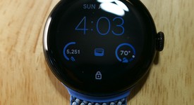 Good
													Google Pixel Watch 2 - Unlocked, Black, LTE, photo 5 of 7