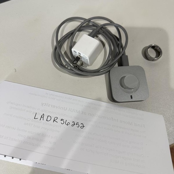 Oura Ring Gen 4 - Brushed Silver, Size 9