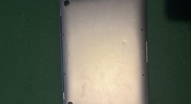 Fair
													MacBook Air 2020 - 13" - Apple M1, Gray, 256 GB, 8 GB, photo 5 of 9