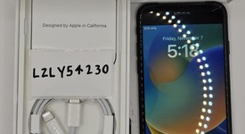 Mint
													Apple iPhone SE 3rd Gen 2022 - Unlocked, Midnight, 64 GB, A2595, photo 1 of 14