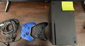 Mint
													Xbox Series X (2020) - Black, 1 TB, standard, photo 3 of 7