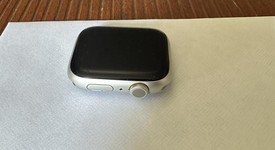 Good
													Apple Watch Series 8 45mm - Silver, A2771 - GPS, Aluminum, photo 4 of 6