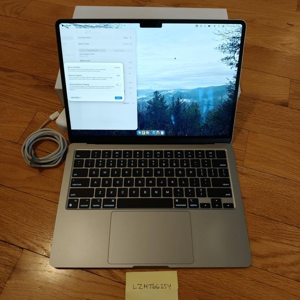 MacBook Air 2022 (M2) - 13 inch - 512 GB, Gray, 16 GB, Apple M2