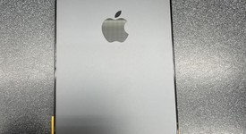 Mint
													Apple iPhone 14 Pro - Unlocked, Black, 128 GB, A2650, photo 5 of 15