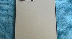 Good
													Apple iPhone 14 Pro Max - Unlocked, Gold, 256 GB, A2651, photo 3 of 9