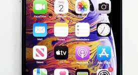 Mint
													Apple iPhone Xs Max - Unlocked, Silver, 512 GB, A1921, photo 1 of 2