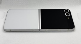 Mint
													Samsung Galaxy Z Flip6 - Unlocked, White, 512 GB, 12 GB, SM-F741U1, photo 1 of 3