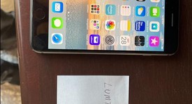 Good
													Apple iPhone 8 Plus - Sprint, Gray, 64 GB, A1864, photo 3 of 11