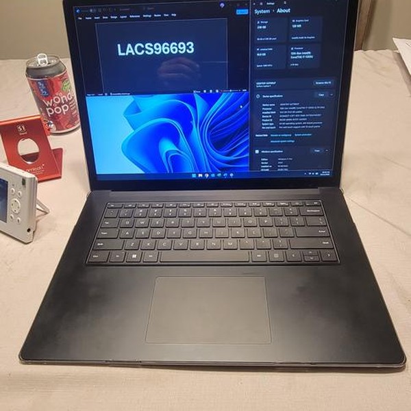 Microsoft Surface Laptop 5 - 256 GB, Black, 16 GB, Intel Core i7, 15 inch