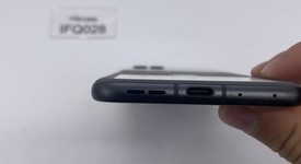 Good
													Motorola Razr (2024) - Cricket, Gray, 256 GB, 8 GB, photo 5 of 9