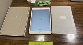 Fair
													Apple iPad Mini 3 - Unlocked, Gold, 128 GB, A1600, photo 1 of 7