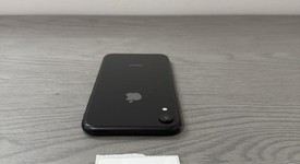 Fair
													Apple iPhone Xr - Unlocked, Black, 64 GB, A1984, photo 5 of 7