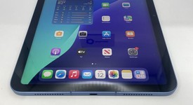 Fair
													Apple iPad 10th Gen - Unlocked, Blue, 64 GB, A2757, photo 4 of 4