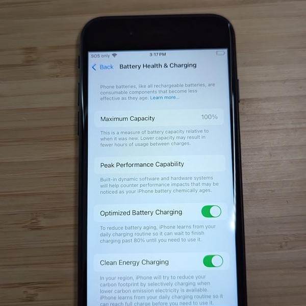 Apple iPhone SE 3rd Gen 2022 - Unlocked, 64 GB, Midnight, A2595