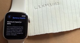 Mint
													Apple Watch Series 8 41mm - Unlocked, Starlight, A2772 - Cellular, Aluminum, photo 3 of 5