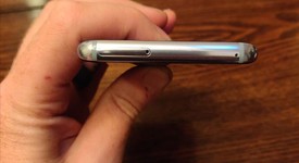 Good
													Samsung Galaxy S8 - Unlocked, Blue, 64 GB, 4 GB, SM-G950U1, photo 4 of 7