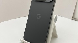 Good
													Google Pixel 10 Pro - Unlocked, Obsidian, 256 GB, G4QUR, photo 3 of 6