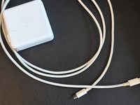 MacBook Pro 2017 (With Touch Bar) - 13"