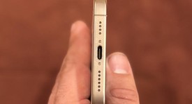 Mint
													Apple iPhone 16 Pro Max - Unlocked, Desert, 512 GB, A3084, photo 5 of 11