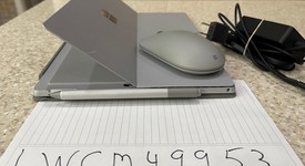 Good
													Microsoft Surface Pro 5 (2017) - Wi-Fi, Silver, 512 GB, 16 GB, photo 6 of 6