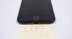 Fair
													Apple iPhone 7 - Verizon, Black, 128 GB, A1660, photo 3 of 5