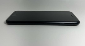 Good
													Apple iPhone SE 3rd Gen 2022 - Unlocked, Midnight, 64 GB, A2595, photo 6 of 6