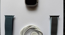 Good
													Apple Watch Ultra 49mm - Unlocked, Titanium, A2622, photo 1 of 6