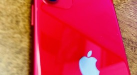Good
													Apple iPhone 11 - Unlocked, Red, 64 GB, A2111, photo 4 of 6